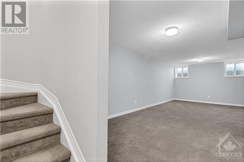 522 Flagstaff Drive, Ottawa, ON - Indoor Photo Showing Other Room