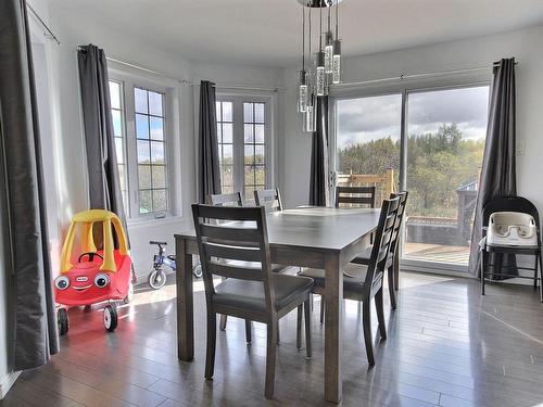 Dining room - 2450 Rue Des Coteaux, Rouyn-Noranda, QC - Indoor Photo Showing Dining Room