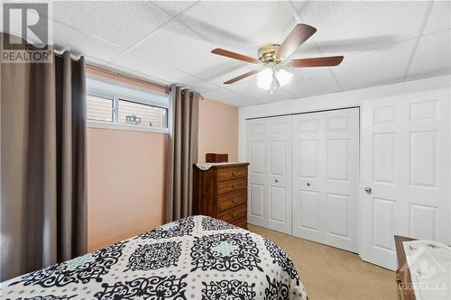 147 Kincardine Drive, Ottawa, ON - Indoor Photo Showing Bedroom