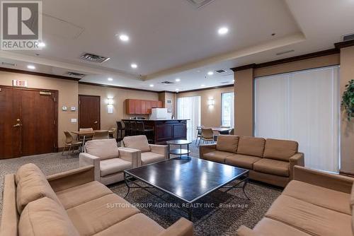 407 - 5 Michael Power Place, Toronto, ON - Indoor Photo Showing Living Room