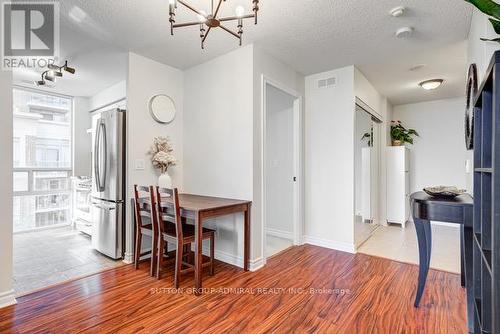 407 - 5 Michael Power Place, Toronto, ON - Indoor Photo Showing Dining Room