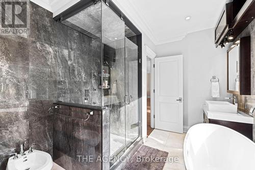 11 Burrows Avenue, Toronto, ON - Indoor Photo Showing Bathroom