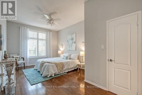 2177 Forest Gate Park, Oakville, ON - Indoor Photo Showing Bedroom