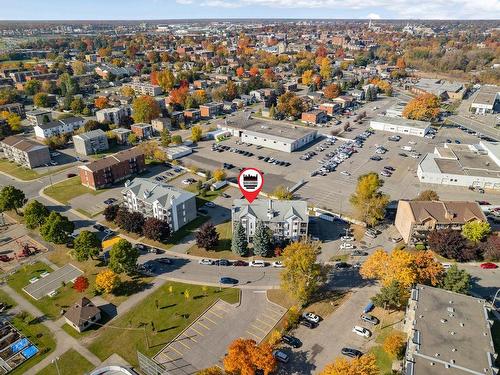 Photo aÃ©rienne - 402-180 Rue Vaudry, Sainte-Thérèse, QC - Outdoor With View