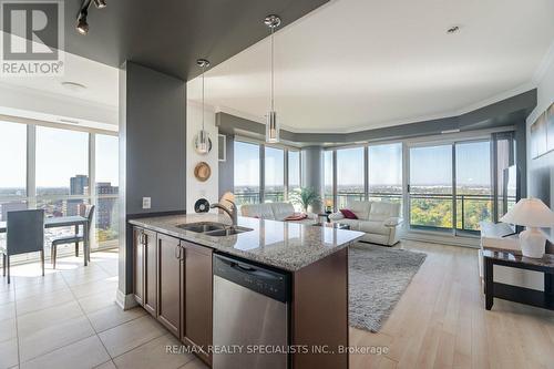 1806 - 100 John Street, Brampton, ON - Indoor Photo Showing Kitchen With Double Sink