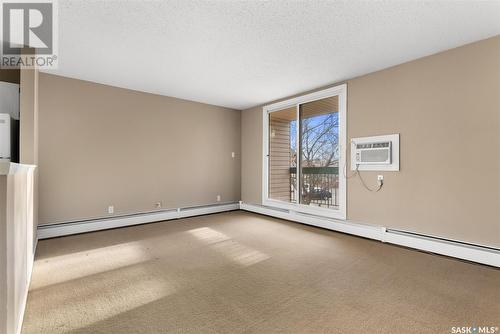 208 34 Nollet Avenue, Regina, SK - Indoor Photo Showing Other Room