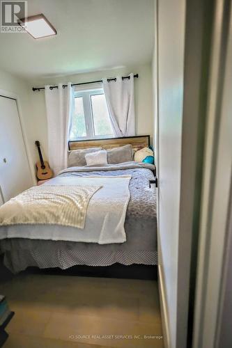 500 Lakeside Road, Fort Erie, ON - Indoor Photo Showing Bedroom