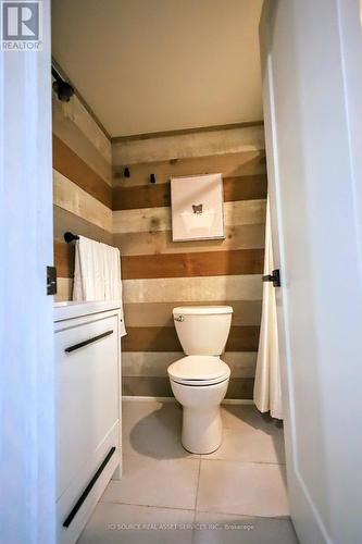 500 Lakeside Road, Fort Erie, ON - Indoor Photo Showing Bathroom