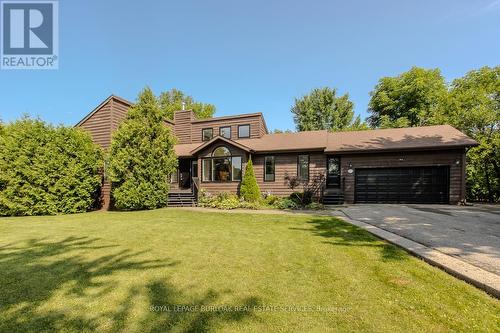 11 Weneil Drive, Hamilton, ON - Outdoor With Facade