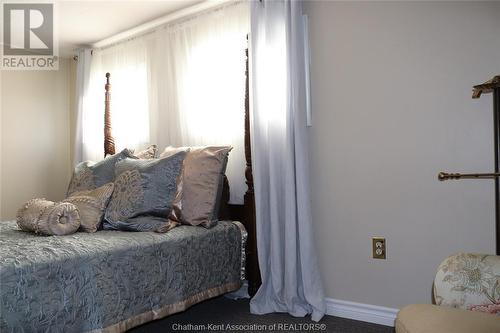 7776 Eighth Line, Chatham, ON - Indoor Photo Showing Bedroom