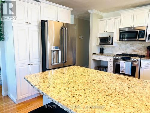 157 Allan Street, Timmins (Connaught Hill), ON - Indoor Photo Showing Kitchen