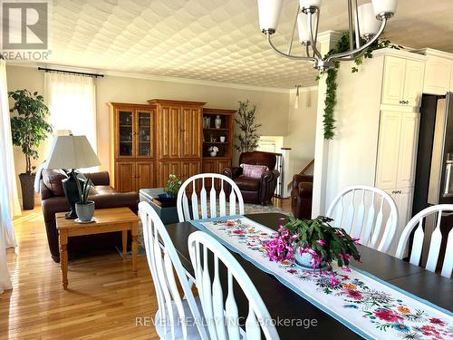 157 Allan Street, Timmins (Connaught Hill), ON - Indoor Photo Showing Dining Room