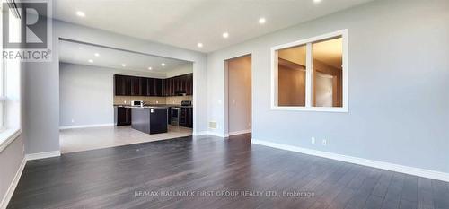 146 Britannia Avenue E, Oshawa, ON - Indoor Photo Showing Kitchen