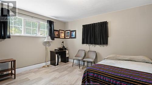 7423 Frank Court, Comber, ON - Indoor Photo Showing Bedroom