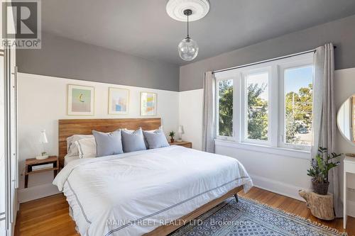 2075 Gerrard Street, Toronto, ON - Indoor Photo Showing Bedroom