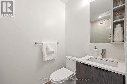 1802 - 55 Mercer Street S, Toronto, ON - Indoor Photo Showing Bathroom