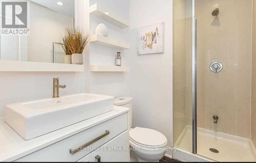 309Sw - 9191 Yonge Street, Richmond Hill, ON - Indoor Photo Showing Bathroom