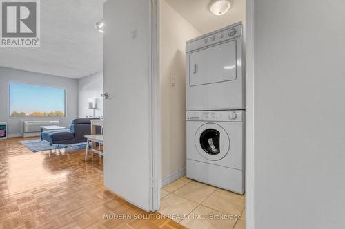 518 - 1000 Cedarglen Gate, Mississauga, ON - Indoor Photo Showing Laundry Room