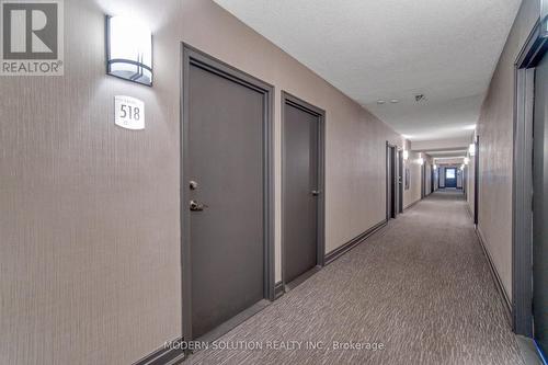 518 - 1000 Cedarglen Gate, Mississauga, ON - Indoor Photo Showing Other Room