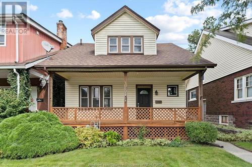 1360 Dougall Avenue, Windsor, ON - Outdoor With Deck Patio Veranda