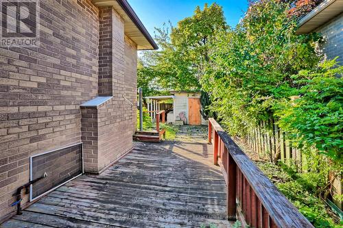 75 College Park Drive, Welland, ON - Outdoor