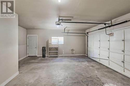 75 College Park Drive, Welland, ON - Indoor Photo Showing Garage