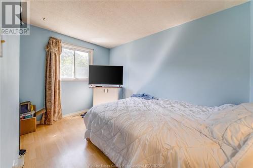 72 Randolf, Chatham, ON - Indoor Photo Showing Bedroom