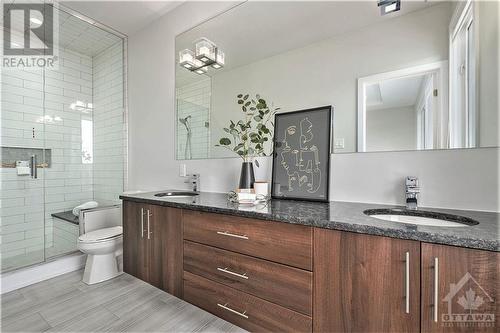 1304 Avenue P Avenue, Ottawa, ON - Indoor Photo Showing Bathroom