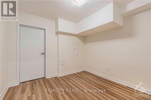 636 Hochelaga Street, Ottawa, ON - Indoor Photo Showing Other Room