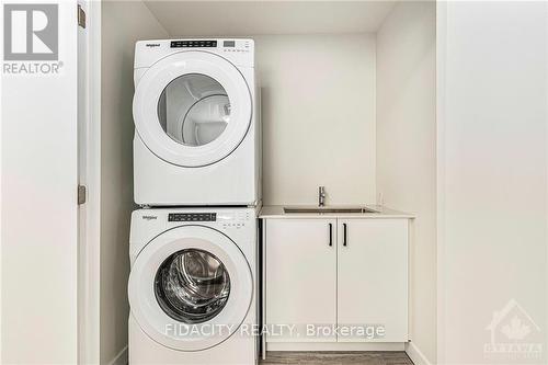 634 Hochelaga Street, Ottawa, ON - Indoor Photo Showing Laundry Room