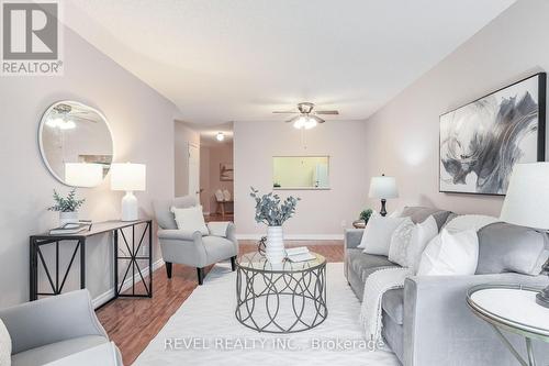 308 - 4 Heritage Way, Kawartha Lakes (Lindsay), ON - Indoor Photo Showing Living Room