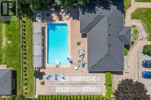 308 - 4 Heritage Way, Kawartha Lakes (Lindsay), ON - Outdoor With In Ground Pool