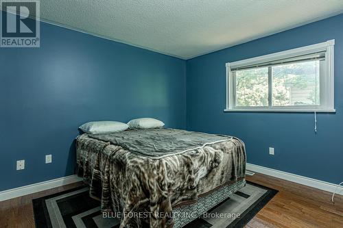 584337 Beachville Road, South-West Oxford (Beachville), ON - Indoor Photo Showing Bedroom