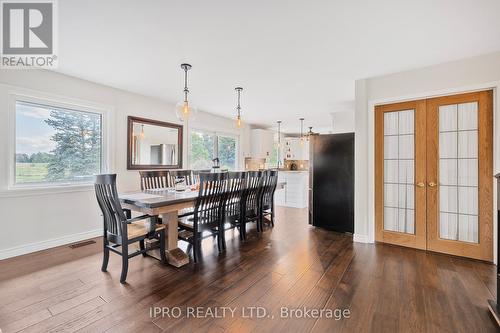 246044 County Rd 16 Road, Mono, ON - Indoor Photo Showing Dining Room