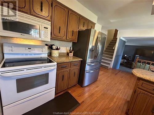 181 Oxley Drive, Chatham, ON - Indoor Photo Showing Kitchen