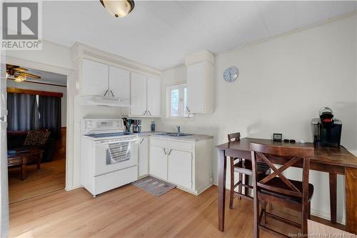 461 Mowatt Drive, Saint Andrews, NB - Indoor Photo Showing Kitchen With Double Sink