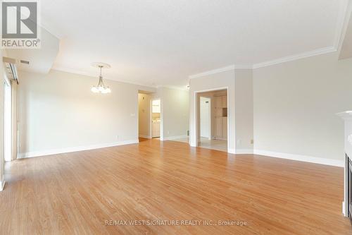 106 - 75 Treelawn Boulevard, Vaughan, ON - Indoor