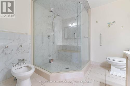 106 - 75 Treelawn Boulevard, Vaughan, ON - Indoor Photo Showing Bathroom