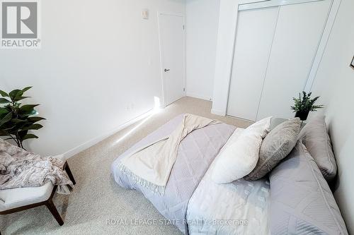 714 - 2490 Old Bronte Road, Oakville, ON - Indoor Photo Showing Bedroom