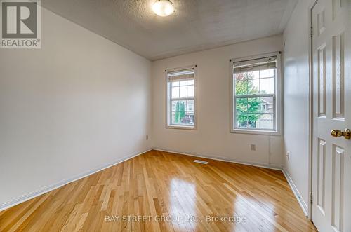 1121 Barclay Circle, Milton, ON - Indoor Photo Showing Other Room