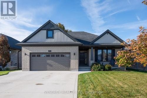 206 Leitch Street, Dutton/Dunwich (Dutton), ON - Outdoor With Facade