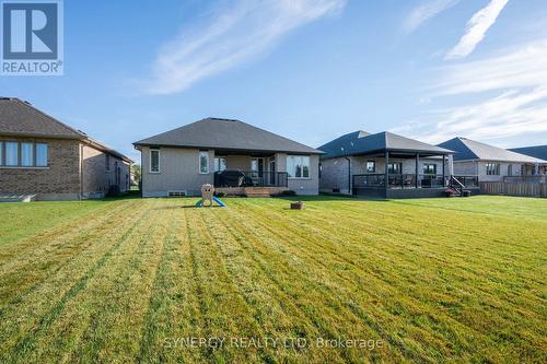 206 Leitch Street, Dutton/Dunwich (Dutton), ON - Outdoor With Deck Patio Veranda