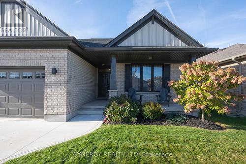 206 Leitch Street, Dutton/Dunwich (Dutton), ON - Outdoor With Facade