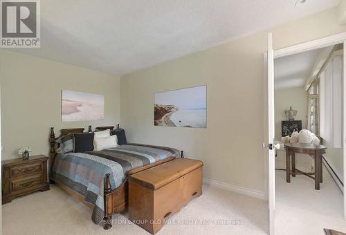 175 Bathgate Drive, Toronto, ON - Indoor Photo Showing Bedroom