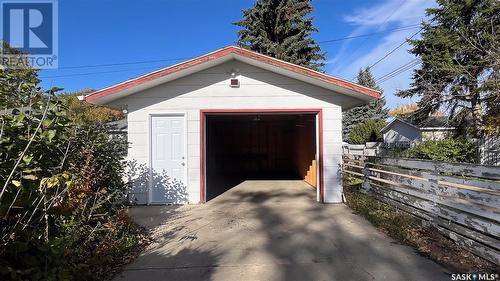 1802 97Th Street, North Battleford, SK - Outdoor