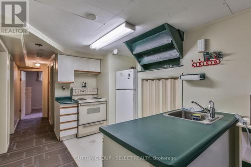 97 Huron Street, London, ON - Indoor Photo Showing Kitchen