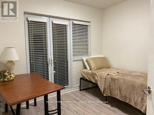 202 - 21 Carlton Street, Toronto, ON - Indoor Photo Showing Bedroom