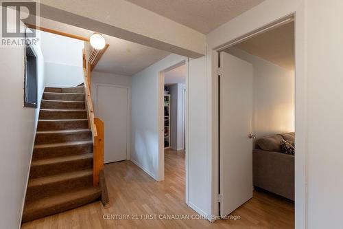 85 Elmwood Avenue E, London, ON - Indoor Photo Showing Other Room