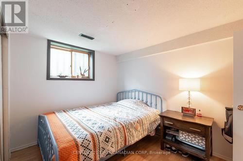 85 Elmwood Avenue E, London, ON - Indoor Photo Showing Bedroom