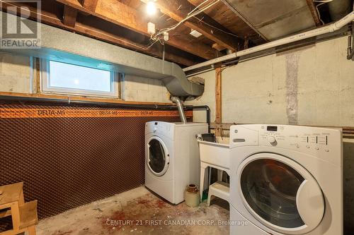 85 Elmwood Avenue E, London, ON - Indoor Photo Showing Laundry Room